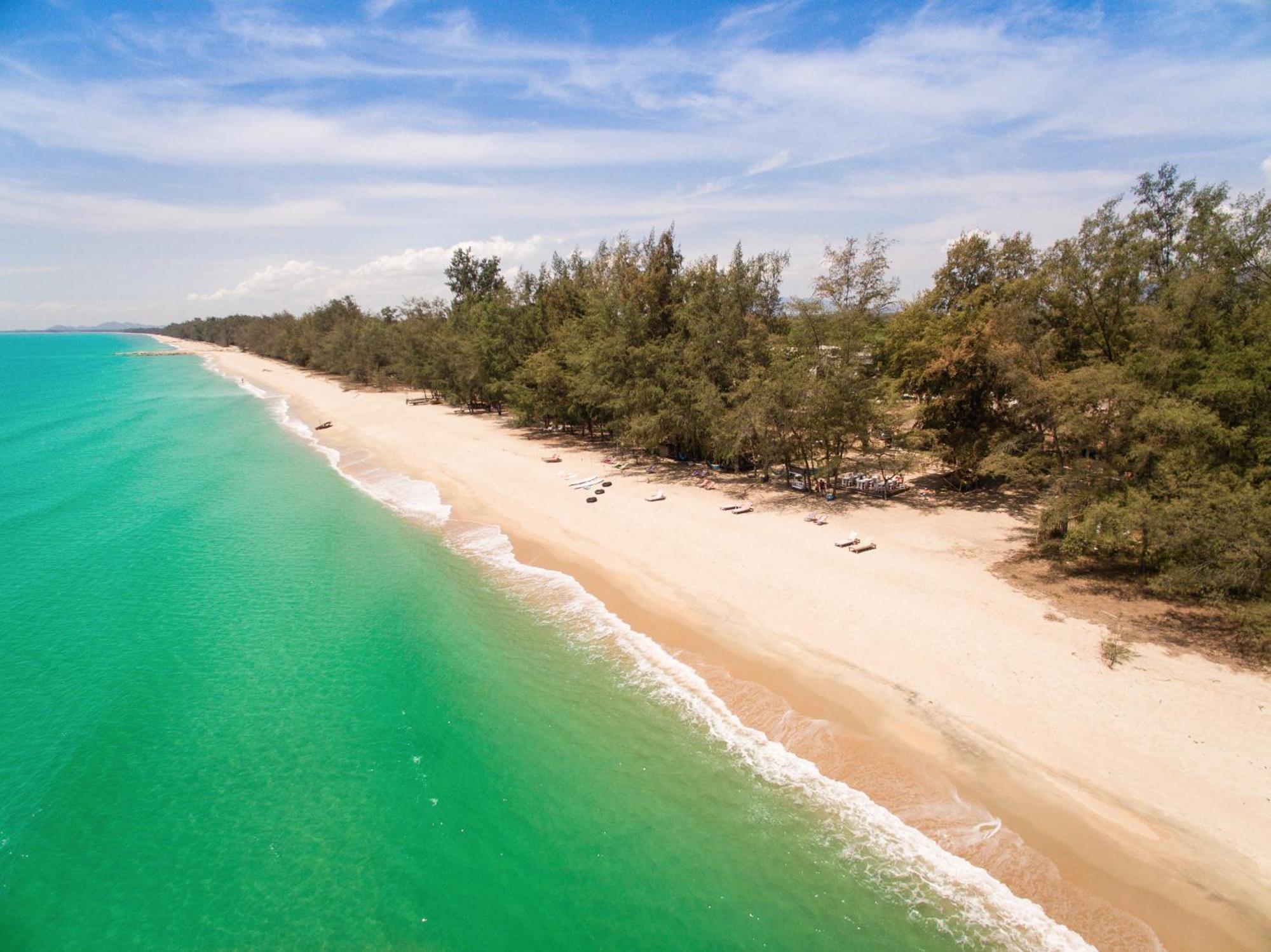 Mumsa Beach Resort & Restaurant Ban Huai Yang Bagian luar foto